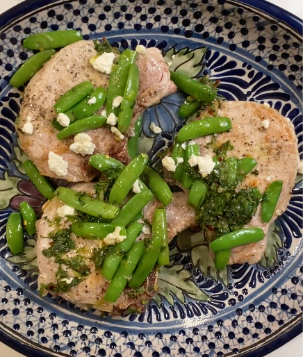 Pork Chops with Snap Peas