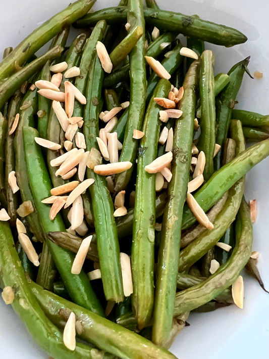 Sautéed Green Beans and Toasted Almonds