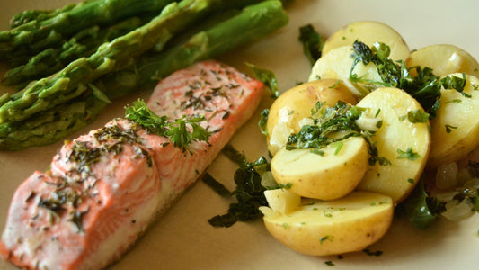 Lemon Roasted Salmon with Potatoes and Asparagus